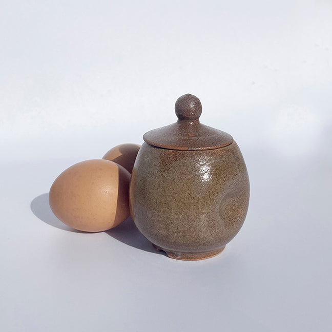 Ägg Love Léa (marron)